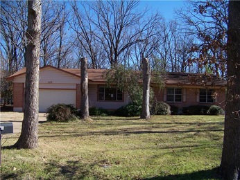 205 N Oaks Dr, Grand Saline, TX 75140 
