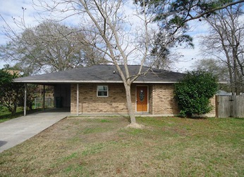 206 Libby Cir W, Willis, TX 77378 