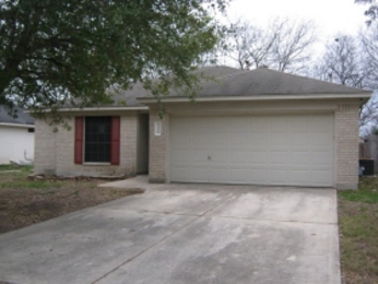 210 Masonwood Dr, Kyle, TX 78640 