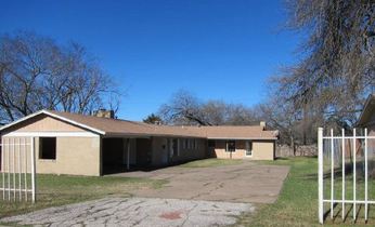 5500 Manor Rd, Austin, TX 78723 
