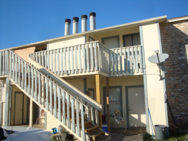 10213  BROWNIE DR, AUSTIN, TX 78753 