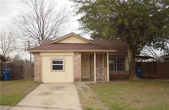3914 Newcomen Dr, Houston, TX 77066 