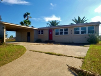 303 E Speckled Trout Ln, Rockport, TX 78382 