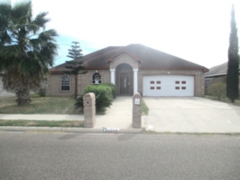 1214 E Buchanan Dr N, Pharr, TX 78577 