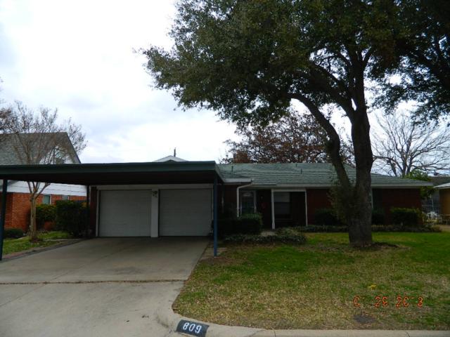 809 Hampshire Street, Saginaw, TX 76179 