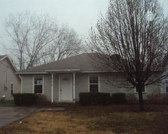 1014 Baker St, Denison, TX 75020 
