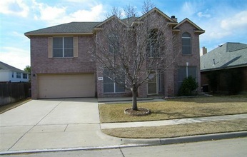 5709 Meadows Way, N Richland Hills, TX 76180 