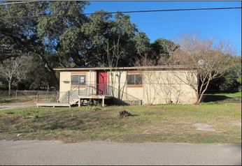 10616 W  Lakeview, Jonestown, TX 78645 