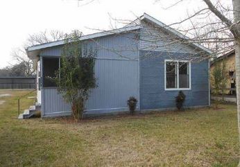 5220 Krueger Dr, Dickinson, TX 77539 