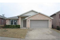 2660 Gardendale Dr, Fort Worth, TX 76120 