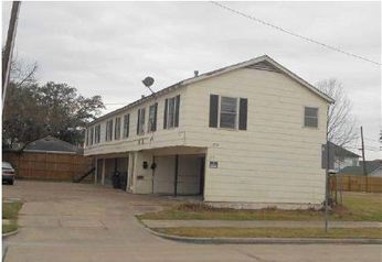 2820 Blodgett St, Houston, TX 77004 