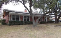 1228 Surry Place Dr, Cleburne, TX 76033 