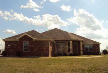 1587 Meadowbrook La, Nevada, TX 75173 