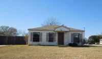 701 SE 2nd St, Grand Prairie, TX 75051 