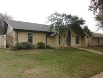 3209 High Plateau Dr, Garland, TX 75044 
