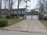 2907 Birch Creek Dr, Kingwood, TX 77339 