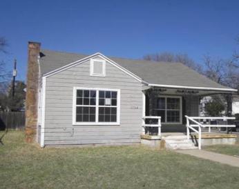 2749 Marigold Ave, Fort Worth, TX 76111 