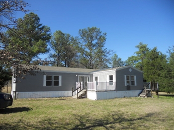 2 Lula Dr, Huntsville, TX 77320 