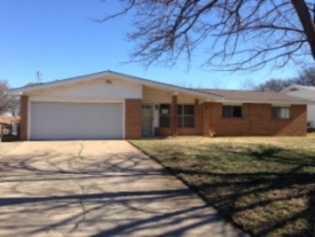 505 West London St, Bowie, TX 76230 
