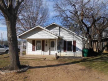 113 Wainwright St, Whitesboro, TX 76273 