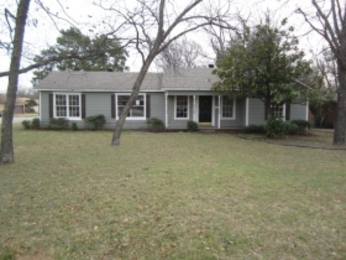 3152 Haltom Rd, Haltom City, TX 76117 