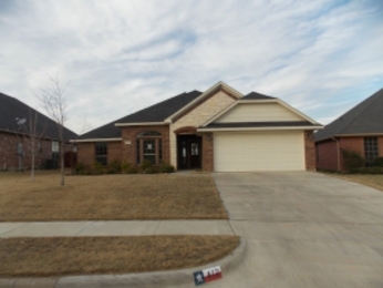 412 Merced Street, Burleson, TX 76028 