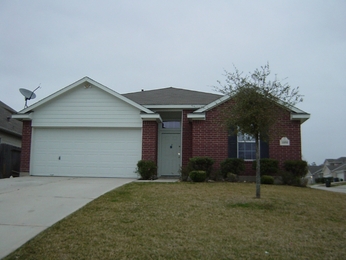 1050 Shadow Glenn Dr, Conroe, TX 77301 