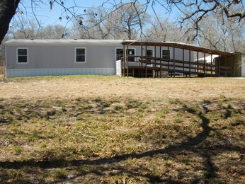 123 Deep Woods Dr, Sequin, TX 78155 