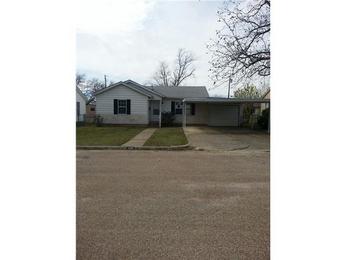 1009 Pierce Street, Mcgregor, TX 76657 
