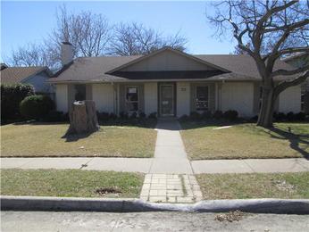 2118 Richwood Dr, Garland, TX 75044 