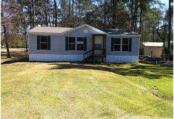 430 Harbor Pt Dr, Trinity, TX 75862 