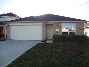 8579 Chaletford Dr, Houston, TX 77044 