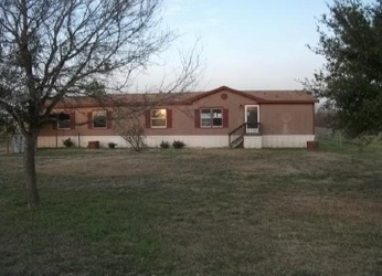 106 Tejas Trl, Seguin, TX 78155 