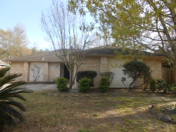 6018 Woodmancote Dr, Humble, TX 77346 
