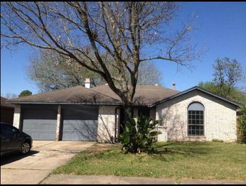 1703 Chippawa Ln, Pasadena, TX 77504 