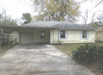 4524 Bellaire Ave, Groves, TX 77619 