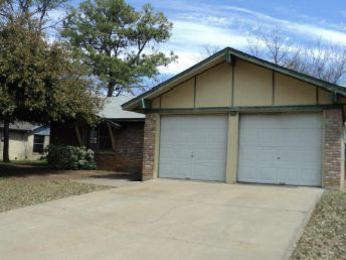 5410 Kings Manor Dr, Lake Dallas, TX 75065 
