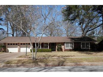 2924 Roanoke Ln, Tyler, TX 75701 
