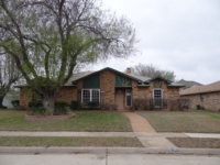 3701 Magnolia Dr, Grand Prairie, TX 75052 