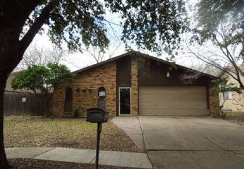 2813 Santa Monica D, Grand Prairie, TX 75052 