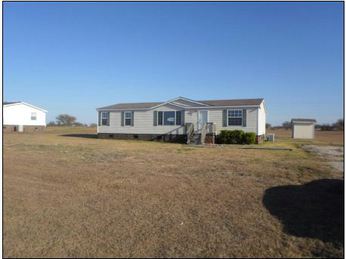 205 Broward Ave, Marion, TX 78124 