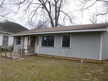 124 W Washington St, Paris, TX 75460 