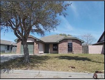 2334 Westlake Cir S, Ingleside, TX 78362 