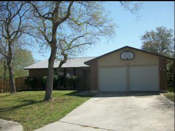 2834 Oak Ml, San Antonio, TX 78251 
