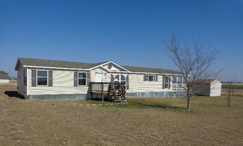 200 Mustang Creek North Loop, Hutto, TX 78634 