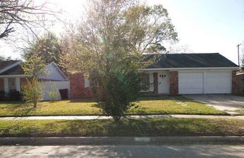 8414 Braeburn Valley Dr, Houston, TX 77074 