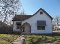 808 W Shepherd St, Denison, TX 75020 