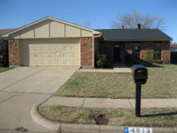 4013 Engleman St, Fort Worth, TX 76137 