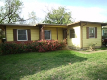 1922 Glenhaven St, Arlington, TX 76010 