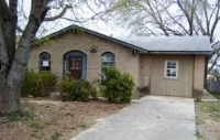 513 Perez St, Uvalde, TX 78801 